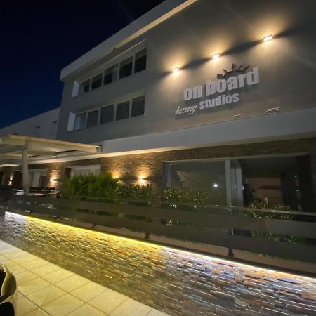 On Board Luxury Studios ซาร์ตี ภายนอก รูปภาพ