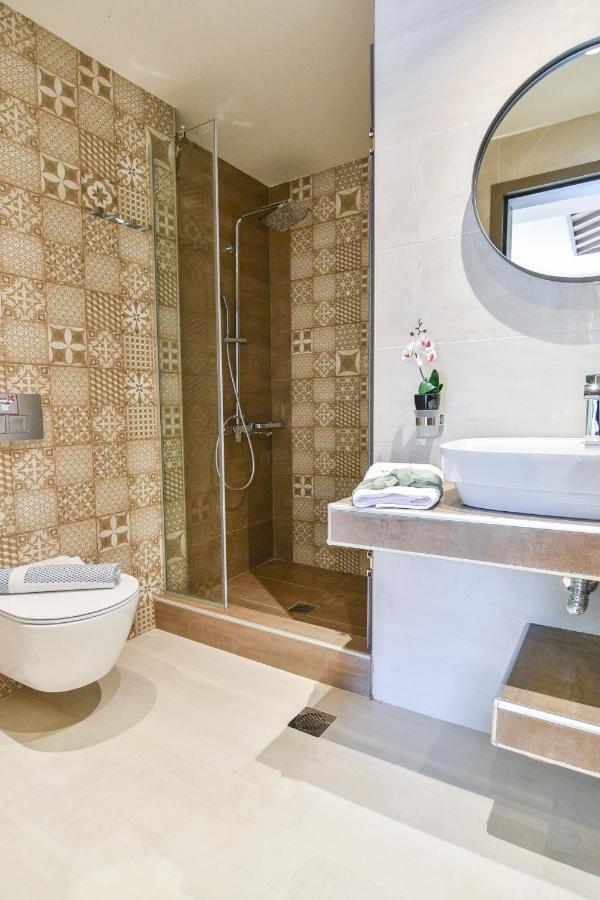 On Board Luxury Studios ซาร์ตี ภายนอก รูปภาพ