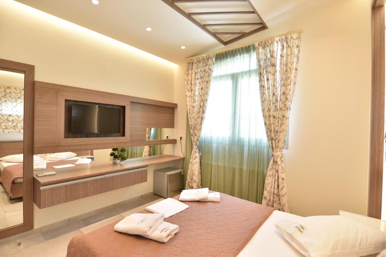 On Board Luxury Studios ซาร์ตี ภายนอก รูปภาพ