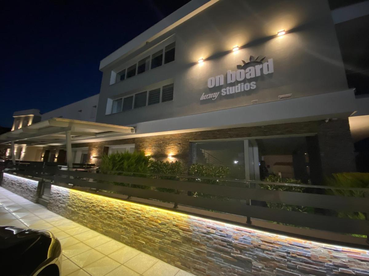 On Board Luxury Studios ซาร์ตี ภายนอก รูปภาพ
